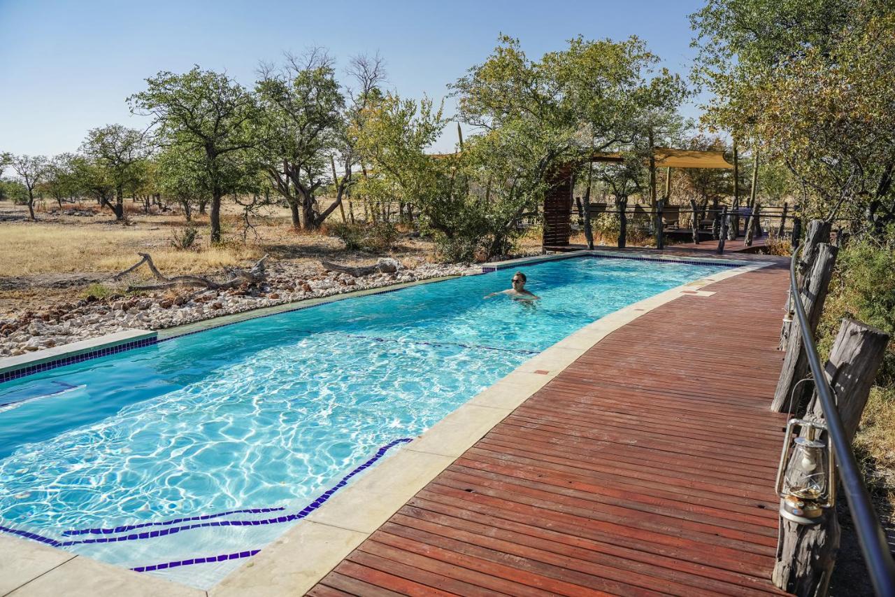 Etosha Oberland Lodge Okaukuejo Luaran gambar